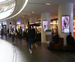 bahçeli uygun site garajlı güney_cephesi metroya_yakın otopark bahçe kampanya merkezi